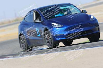 media/Oct-16-2022-Speed Ventures (Sun) [[7df72c9f09]]/Tesla Corsa B/Session 2 (Sunset)/